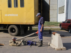 Канализационный коллектор на Володарского требует немедленного ремонта 