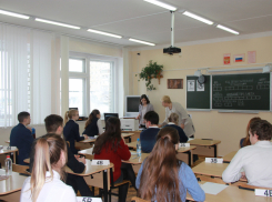 Любовь к обществознанию и физике подтвердили тамбовские выпускники при выборе ЕГЭ 