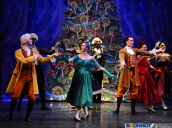 Предновогодняя сказка. Балет Чайковского показали в Тамбове. ФОТООБЗОР 