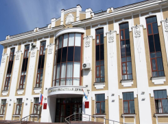 Почти половина нового состава тамбовской облдумы уже работала в прошлом созыве
