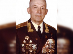 В Тамбове одобрили установку мемориальной доски на фасаде дома, где жил генерал-майор авиации Коробцев