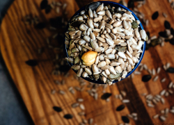 В Тамбовском районе ищут дегустатора семечек и орехов