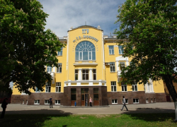 Молодая тамбовская поэтесса получила российскую стипендию имени Вознесенского