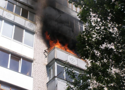 На Интернациональной сгорел балкон многоквартирного дома