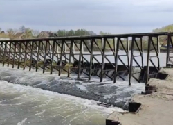 Под Тамбовом началось восстановление временной плотины на Цне