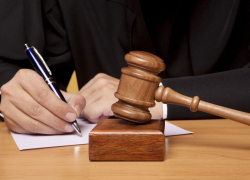 Житель Моршанского района сжёг государственный триколор и получил год ограничения свободы 