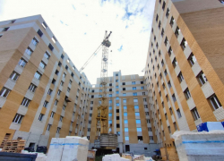 Коммерческую недвижимость в недострое на Киквидзе в Тамбове пробуют продать за 93 миллиона рублей