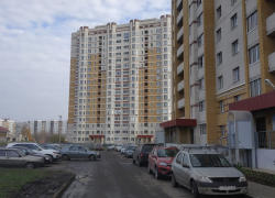 В новостройках на МЖК проблем с окнами и другим нет