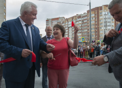 Более ста семей получили ключи от квартир в Тамбове 