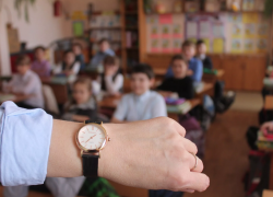Тамбовчане выступают против обучения детей во вторую смену