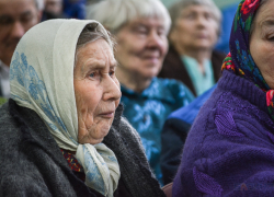 1% россиян считает, что старость наступает в 40 лет