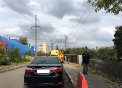 В Тамбове на улице Островитянова развалилась труба, люди снова остались без воды