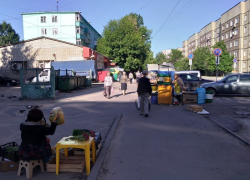 «Закрыли говорите? Нет, не слышал». Торговля на Куйбышева продолжается 