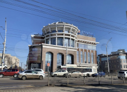 Торговый центр «Студенец» в Тамбове подешевел и снова выставлен на продажу  