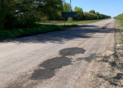 В Знаменском районе опять скандал с дорогами