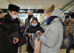 В Тамбове в ТРЦ “РИО” прошёл рейд на несовершеннолетних, нарушающих “антиковидные” ограничения
