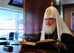 В день своего 70-летия Патриарх Кирилл отметил, что понимает: "В настоящий момент запретить аборты невозможно".