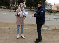 В Моршанске бесплатно раздают многоразовые маски