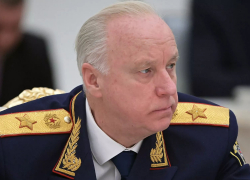 Глава СК РФ Александр Бастрыкин взял дело о ДТП с погибшей школьницей на контроль