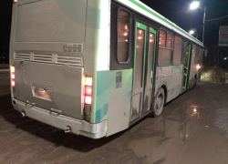 Под Тамбовом в результате взрыва колеса автобуса пострадала девушка 