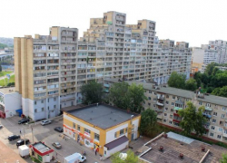 Жители дома № 119 по улице Советской областного центра не верят председателю городской Думы Виктору Путинцеву 
