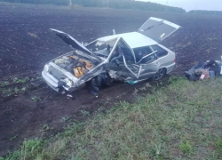 В Тамбовской области столкнулись три автомобиля и автобус: восемь пострадавших
