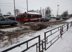 "ТКС" в очередной раз не успели в срок завершить ремонт на Гастелло