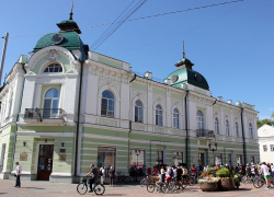 В Тамбове запустили «выполнимую миссию» и устроили кулачные бои на площади Музыки