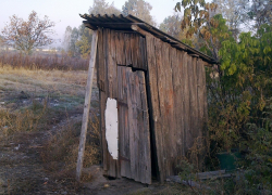 Застряли в Средневековье: тамбовчане живут без туалетов, горячей воды и пользуются печами
