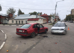 В аварии в центре Тамбова пострадали две женщины