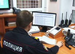 Тамбовчанин на легковом автомобиле сбил бетонный столб, а затем украл его