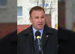 Бывшего директора «Зеленхоза» Ивана Шишкина наградят за плодотворную работу