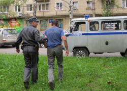 Мужчина, нанесший травмы полицейскому, получил два года 