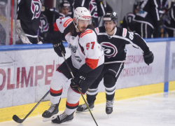 ХК «Тамбов» уступил «Рубину» в упорной борьбе в Тюмени