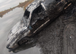 В «Поливном» пруду Жердевского района нашли «VOLVO» со скелетом в салоне