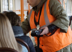 В Тамбове кондуктора автобуса уволили за хамство