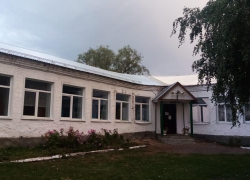 Пострадавшую от урагана Алгасовскую школу собираются восстановить к новому учебному году