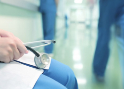 В одной из больниц Тамбова в пациентке оставили иглу