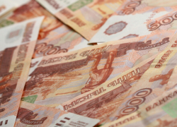 Тамбовский предприниматель заплатит штраф в 100 тысяч рублей за торговлю подделками