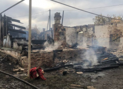 В Умёте сгорел дом, погиб пожилой мужчина