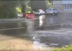 Тамбовчане пожаловались на очередной порыв сетей водоснабжения севере города
