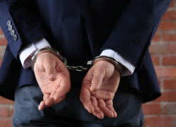 Адвокат из Ростова-на-Дону пытался продать в Тамбове отруби под видом сахара 