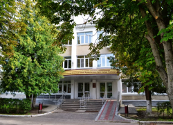 Тамбовские медики перечислят зарплату в пользу российских военных