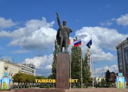 Демонтаж памятника Ленину обсудят на заседании Совета при городской Думе