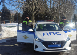 Автоинспекторы Тамбовской области помогли скорой помощи доставить тяжелобольного ребёнка в больницу