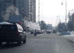 В центре Тамбова поднимается многометровый столб пара