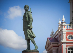 Монумент Зое Космодемьянской в Тамбове передали в муниципальную собственность 