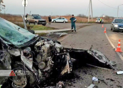 «Лада Калина» под Тамбовом врезалась в столб: пассажирка погибла