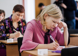 Родители тамбовских выпускников "опробуют" на себе ЕГЭ 