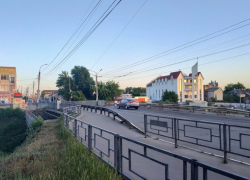 С 14 июля запретят движение через мост на Базарной